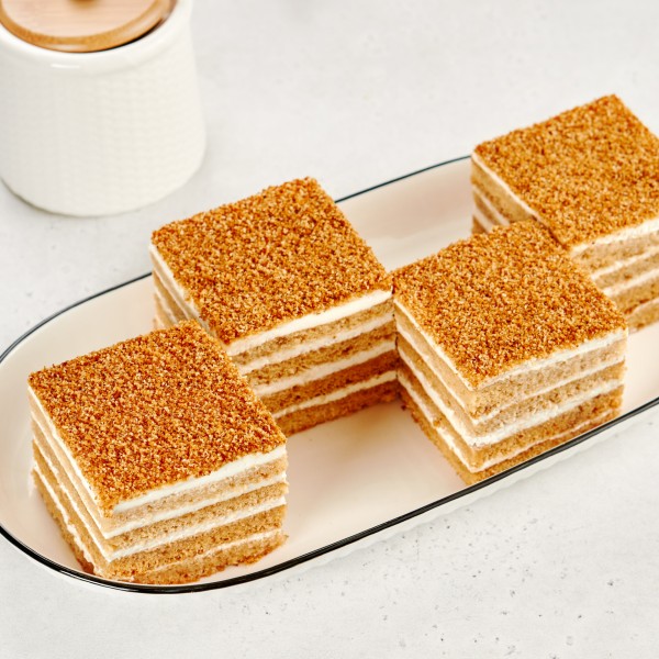 Торт Медовик Домашний  на четверых