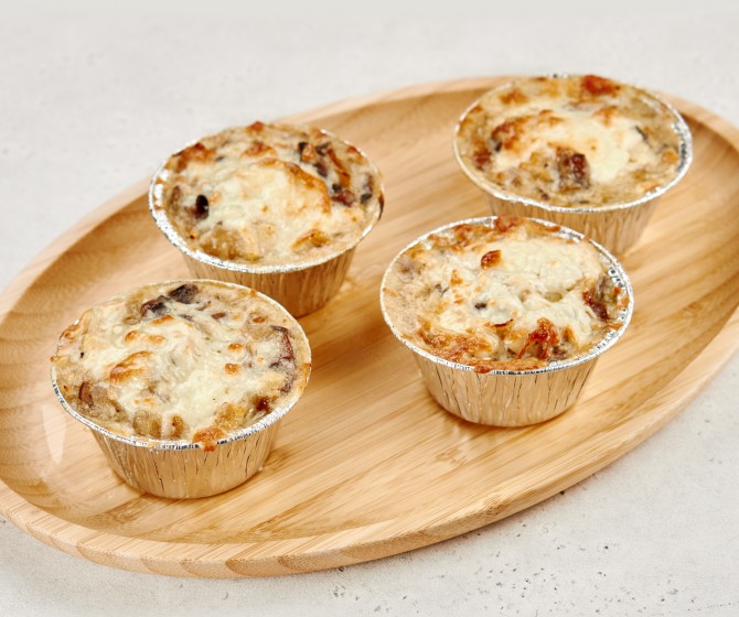 Жюльен с курицей и грибами на четверых